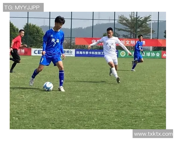 伊拉克国奥与丹麦国奥激战正酣争夺国际青年足球赛的荣耀与未来 伊拉克国奥与丹麦国奥激战正酣争夺国际青年足球赛的荣耀与未来