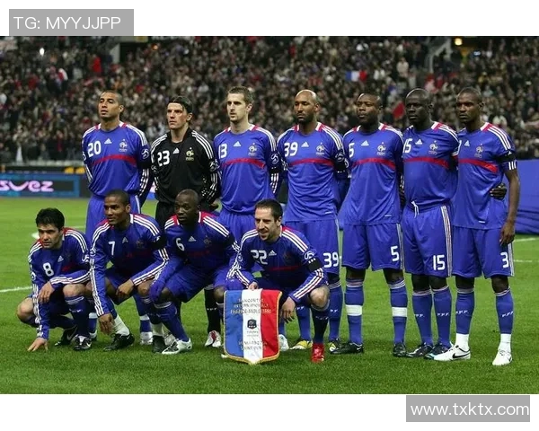 卡塞米罗的足球之路:从巴西小将到欧洲顶级中场的蜕变与成就 卡塞米罗的足球之路:从巴西小将到欧洲顶级中场的蜕变与成就